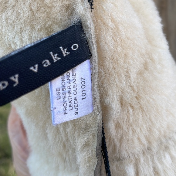 Shearling jacket - Picture 6 of 11